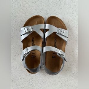 🏷️NWOT Birkenstock Rio Sandal